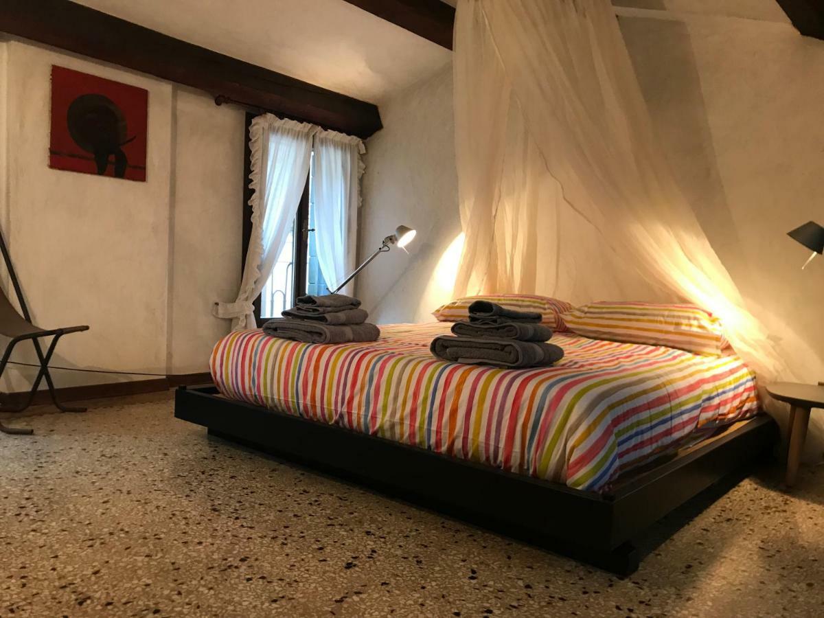 Palazzo Grassi And Accademia Bridge Superb House Apartment Venice Luaran gambar
