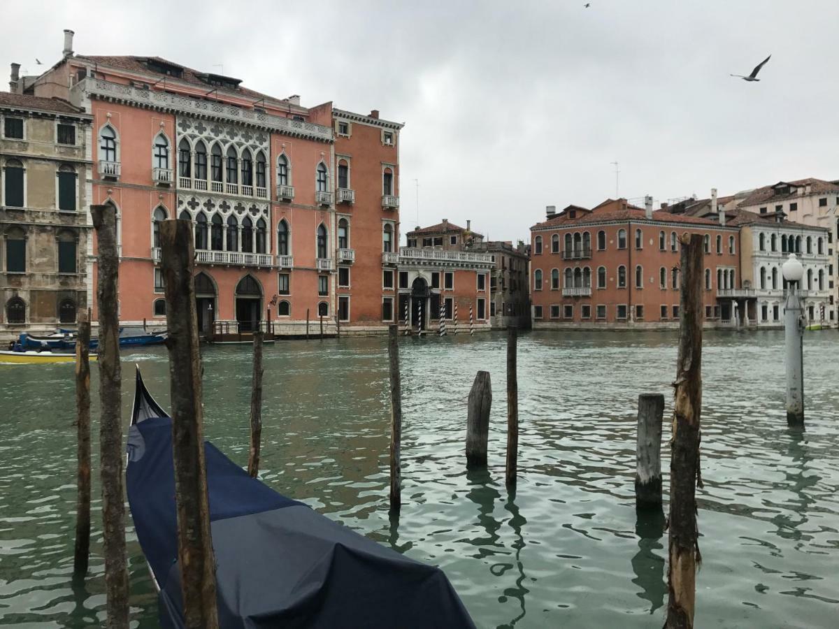 Palazzo Grassi And Accademia Bridge Superb House Apartment Venice Luaran gambar